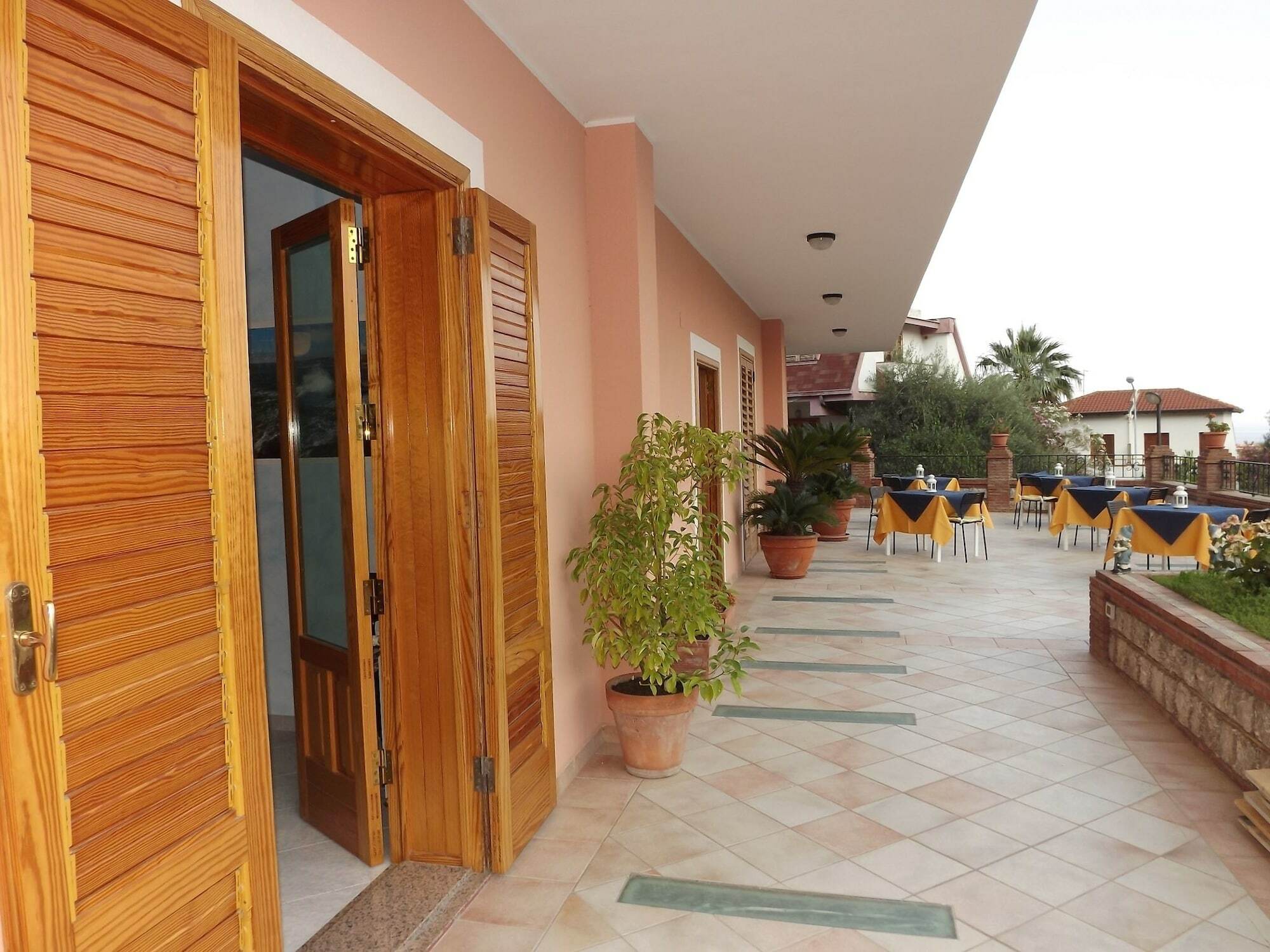 Villa Jovanna Letojanni Exterior photo